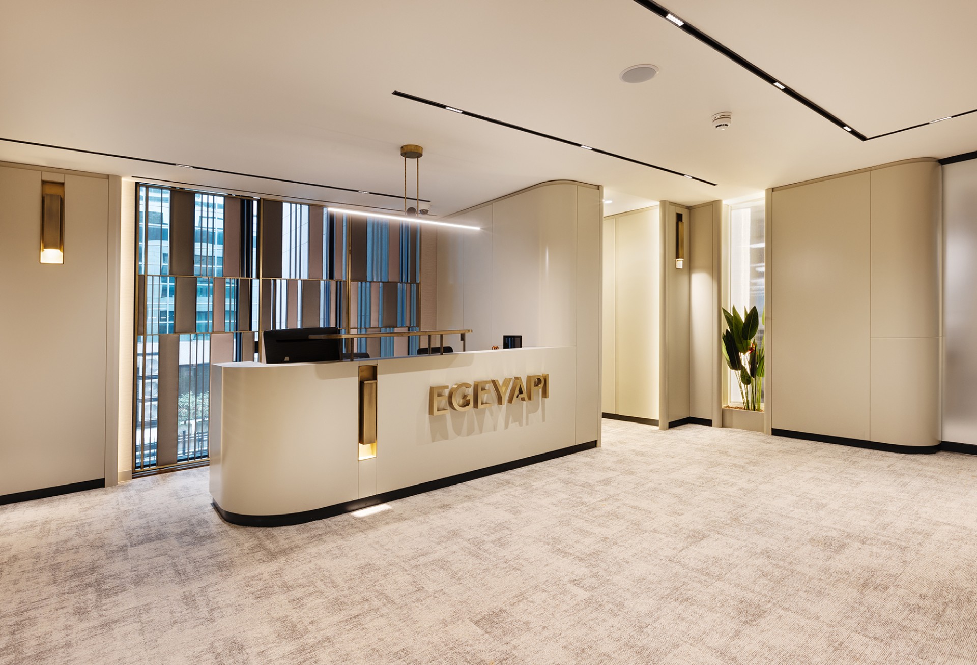 Ege Yapı Office